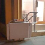 plataforma elevadora automàtica i plegable instal·lada en intemperie