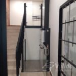Elevador de curt recorregut instal·lat a comunitat de veïns de Madrid