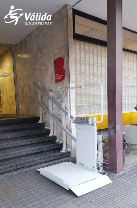 Plataforma Spatium edifici públic de Barcelona