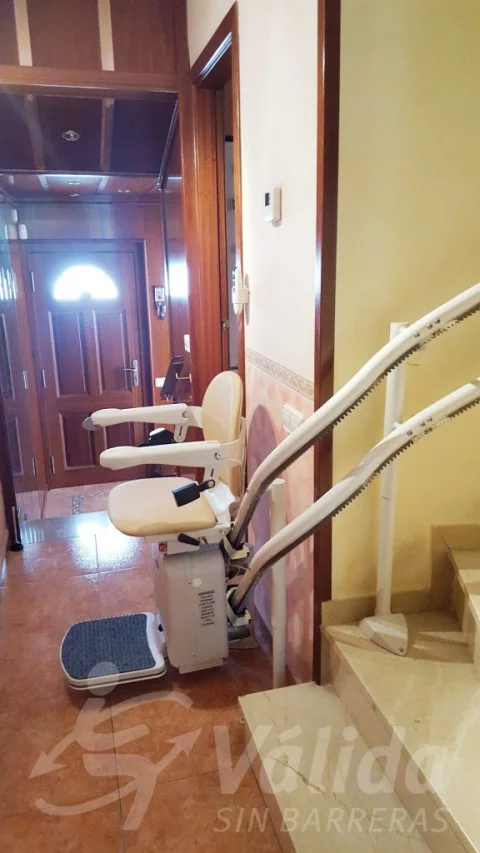 Mollet del Vallès instal·lació cadira pujaescales bon preu Socius