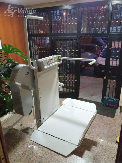 instal·lar sistema d'elevació per persones en cadira de rodes a Madrid