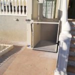 Elevador de curt recorregut SUBEO instal·lat a casa particular de Santomera a Murcia