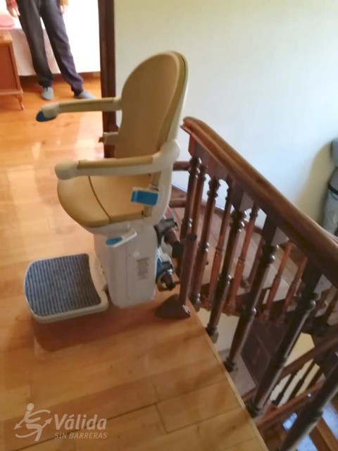 comprar cadira elevadora per a pujar i baixar escales per a persones majors