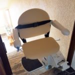 Cadira Fidus Instal·lada en casa particular d'Abrera, a Barcelona, a escala recta