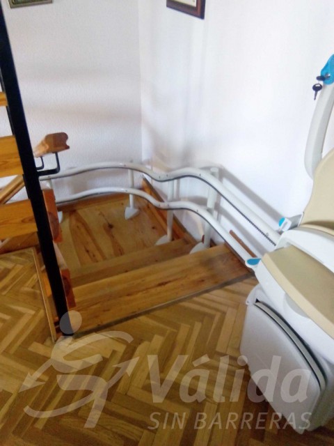 cadira elevació persona gran a casa Ávila