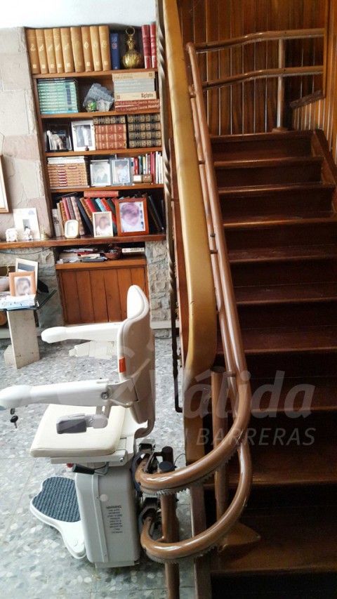 cadira salvaescales pujar i baixar escales Barcelona còmoda Socius