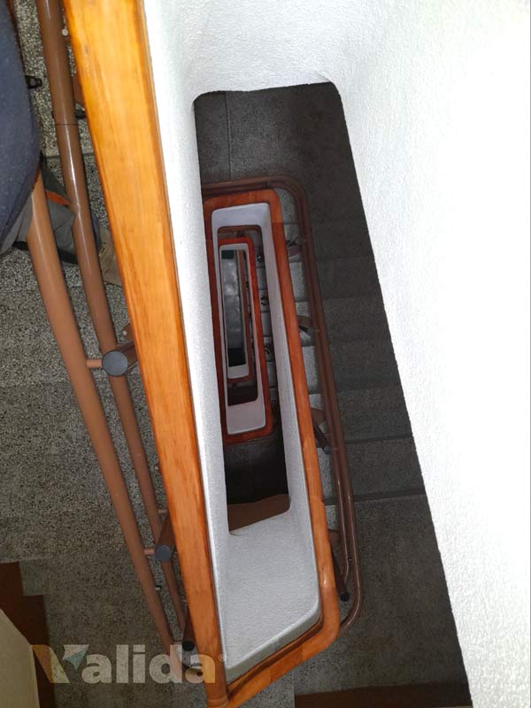 cadira salvaescales per a una comunitat de veïns a Lugo