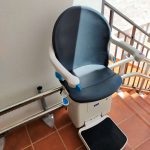 Silla elevadora para persona mayor en Lepe