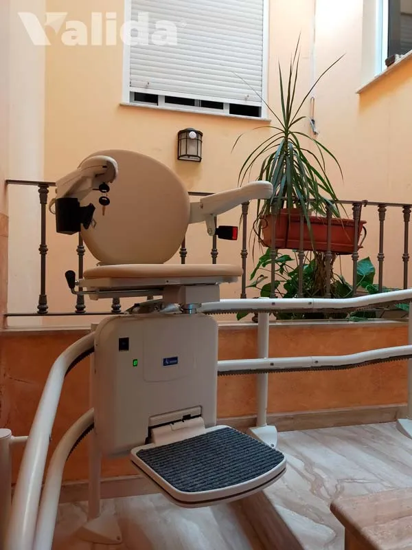 Silla elevadora para escaleras en Morón de la Frontera