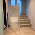 Elevador per a cadira de rodes a Blanes