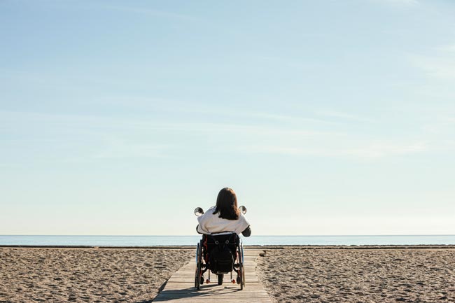 Cadira de rodes per a la platja i muntanya