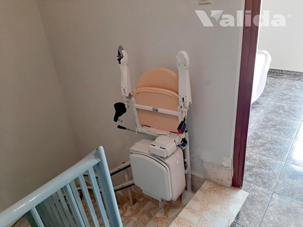 Silla salvaescaleras plegable en Moraleja