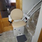 Silla salvaescaleras para persona mayor en Moraleja