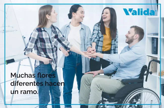 Personas trabajando.