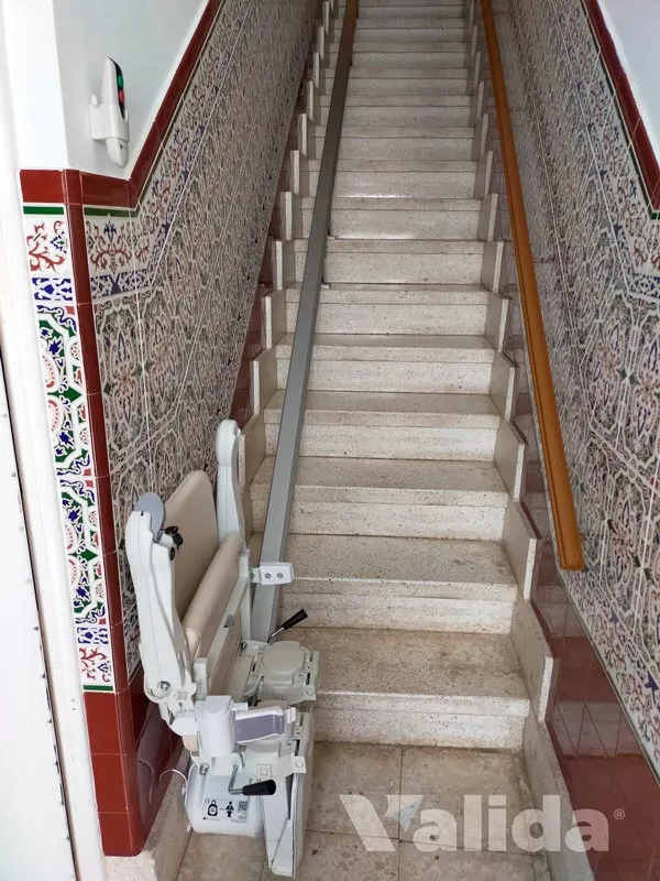 Salvaescales per a escales estretes i rectes a Fuente del Maestre