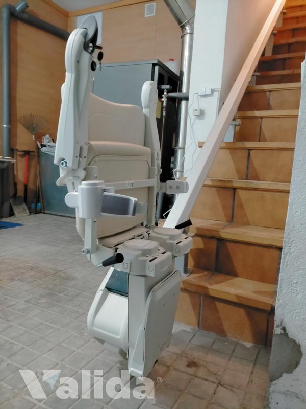 Salvaescaleras para persona mayor en El Espinar