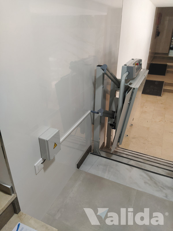 Plataforma para silla de ruedas en Granada
