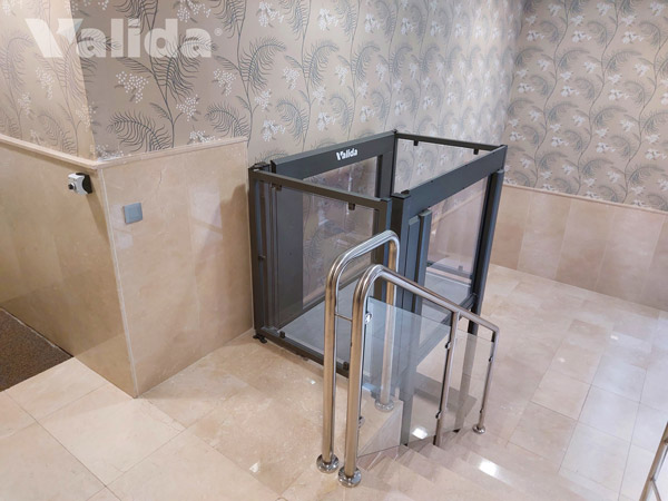 Elevador para comunidad de vecinos en Bilbao