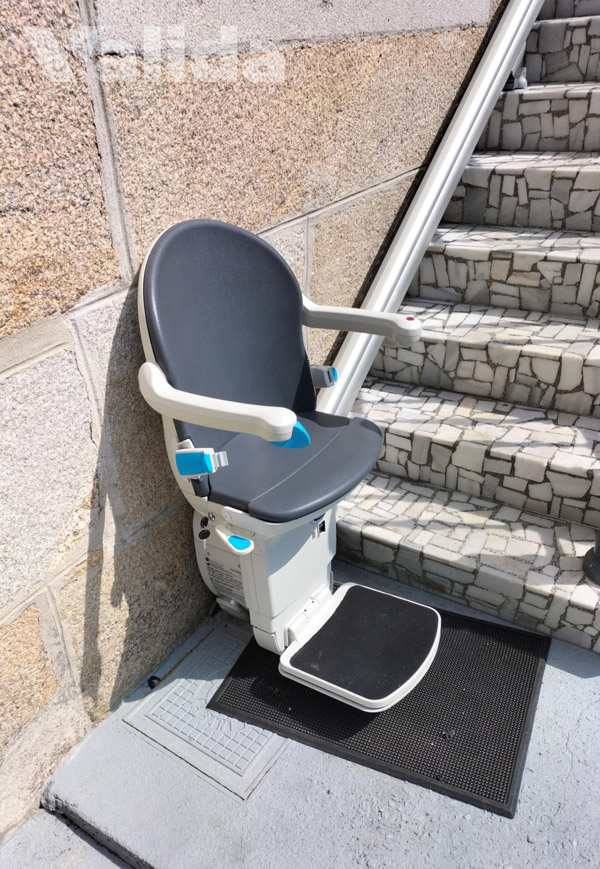 Silla sube escaleras en Pontevedra