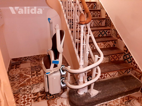 Sube escaleras para persona con discapacidad en Segovia