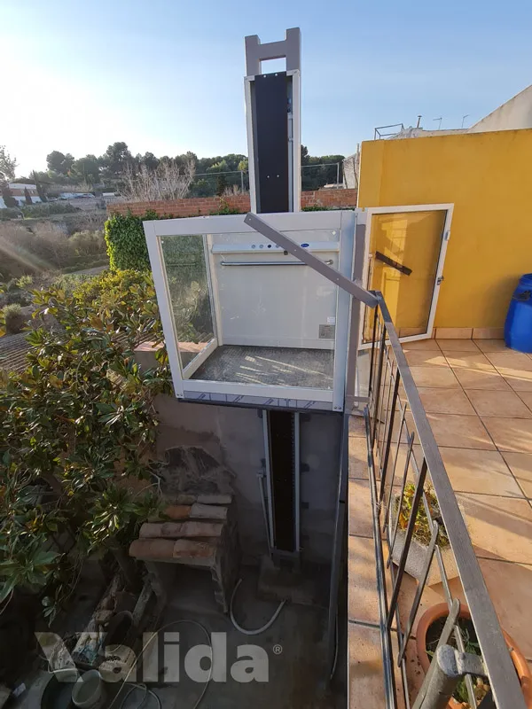 Elevador vertical en Tarragona