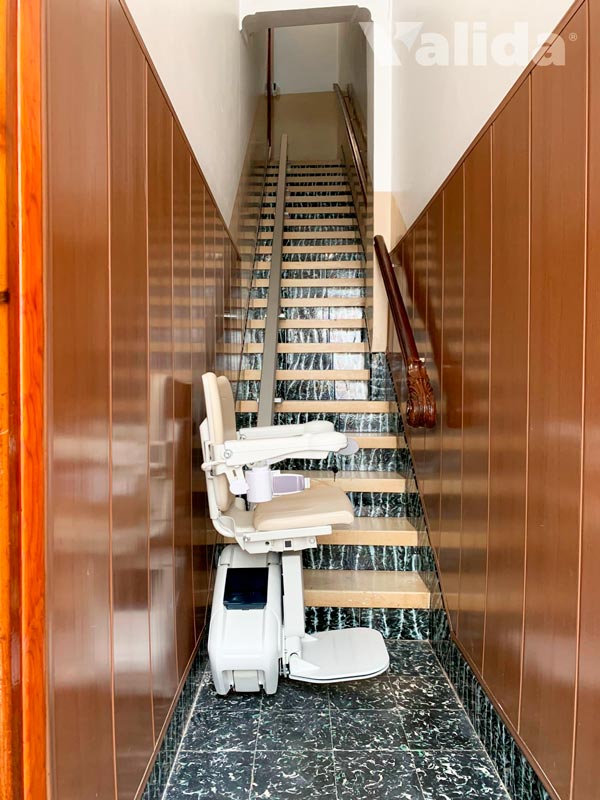 Silla sube escaleras para persona mayor en Almussafes