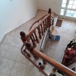 Sube escaleras para escaleras curvas y con rellano en Pontevedra