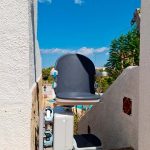 Silla salvaescaleras para escaleras de exterior en Benidoleig
