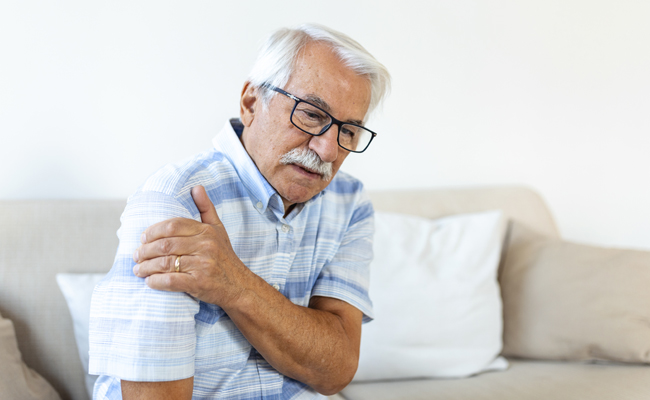 dolor y lesiones en las articulaciones acromioclaviculares