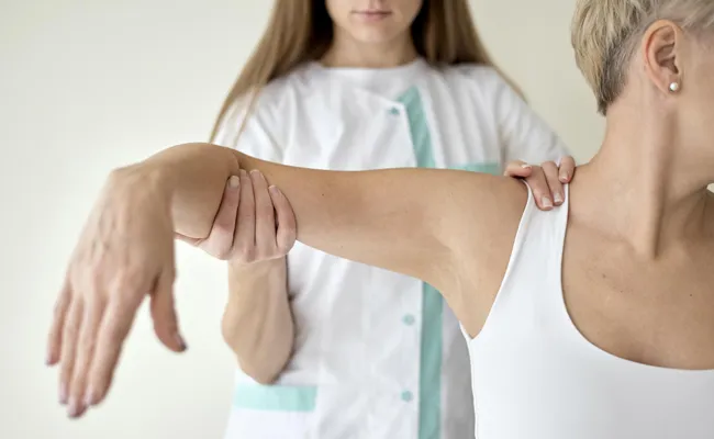 qué son las articulaciones acromioclaviculares