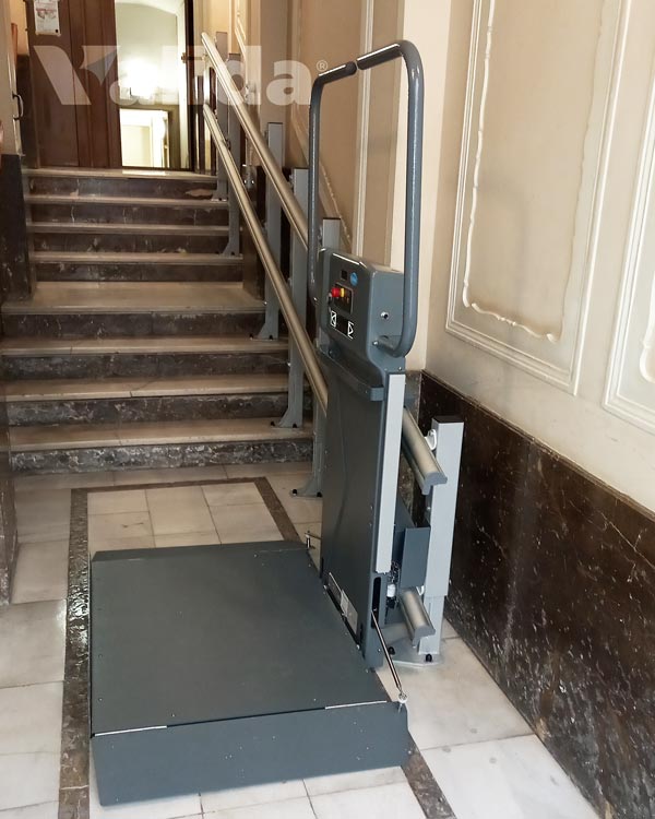 Salvaescaleras para silla de ruedas en Barcelona