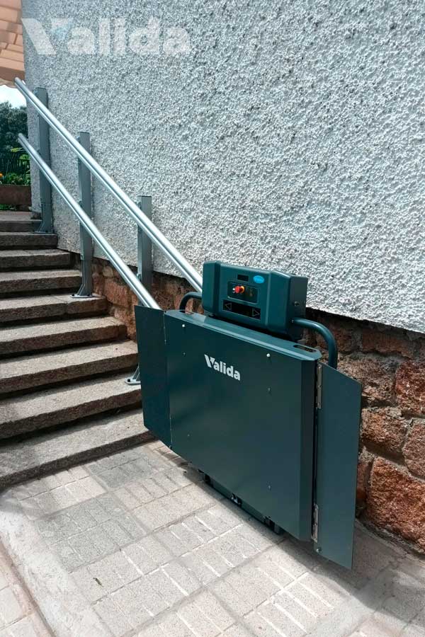 Plataforma para silla de ruedas en Torrelodones