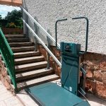Plataforma salvaescaleras para silla de ruedas en Torrelodones