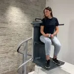 plataforma PODIUM sentado 2 salvaescaleras